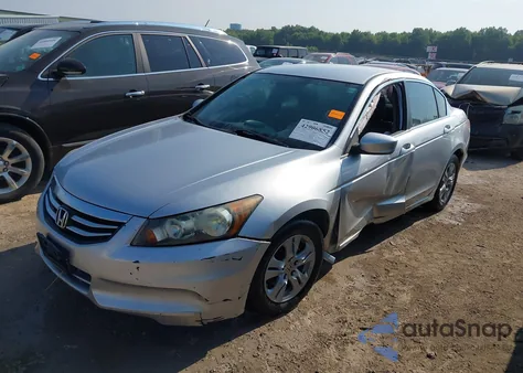 2011 Honda Accord 2.4 Se из США, поврежденный, VIN 1HGCP2F61BA018103